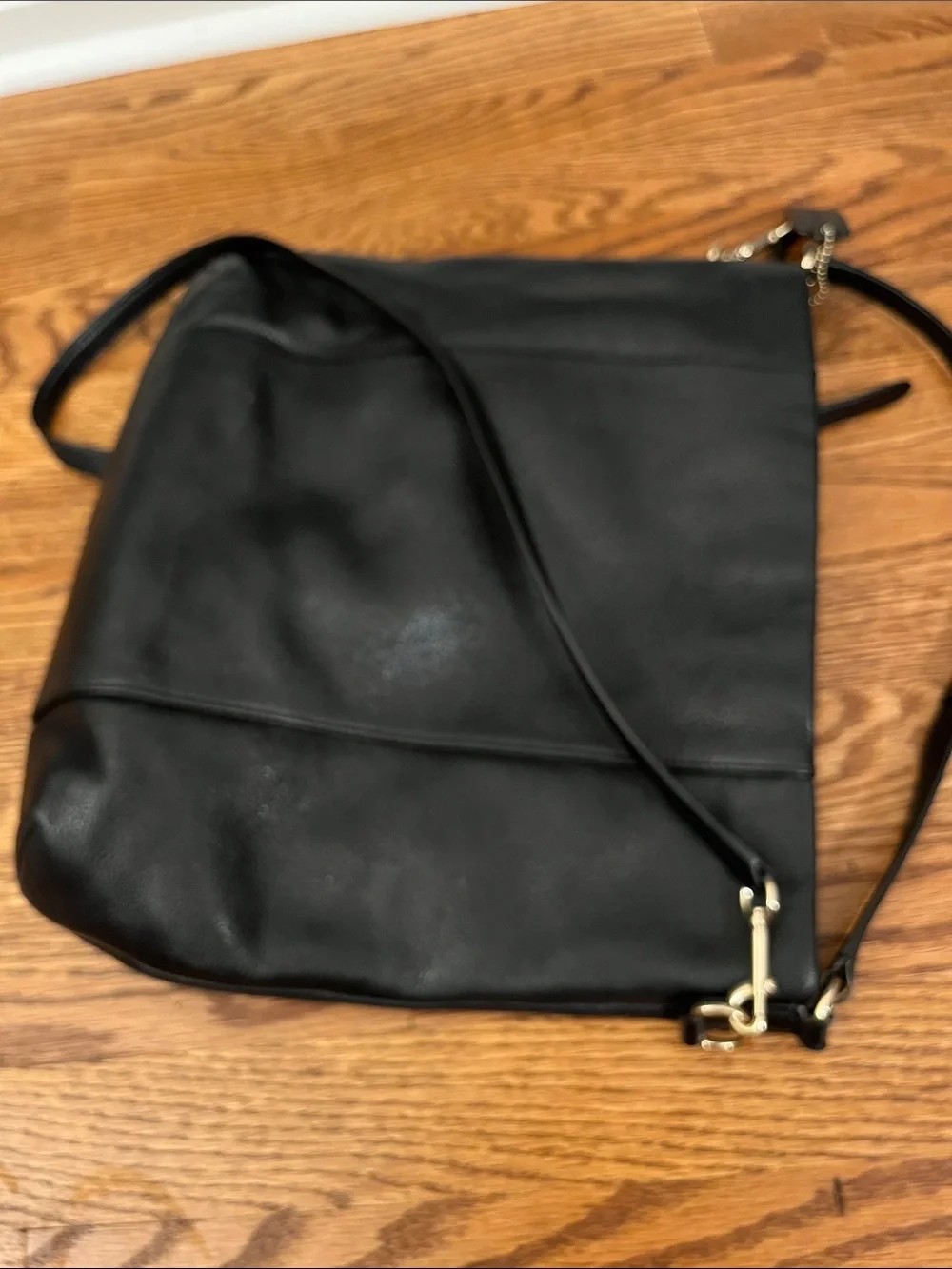 Authentic Isabelle Coach F34511 pebbled leather bag